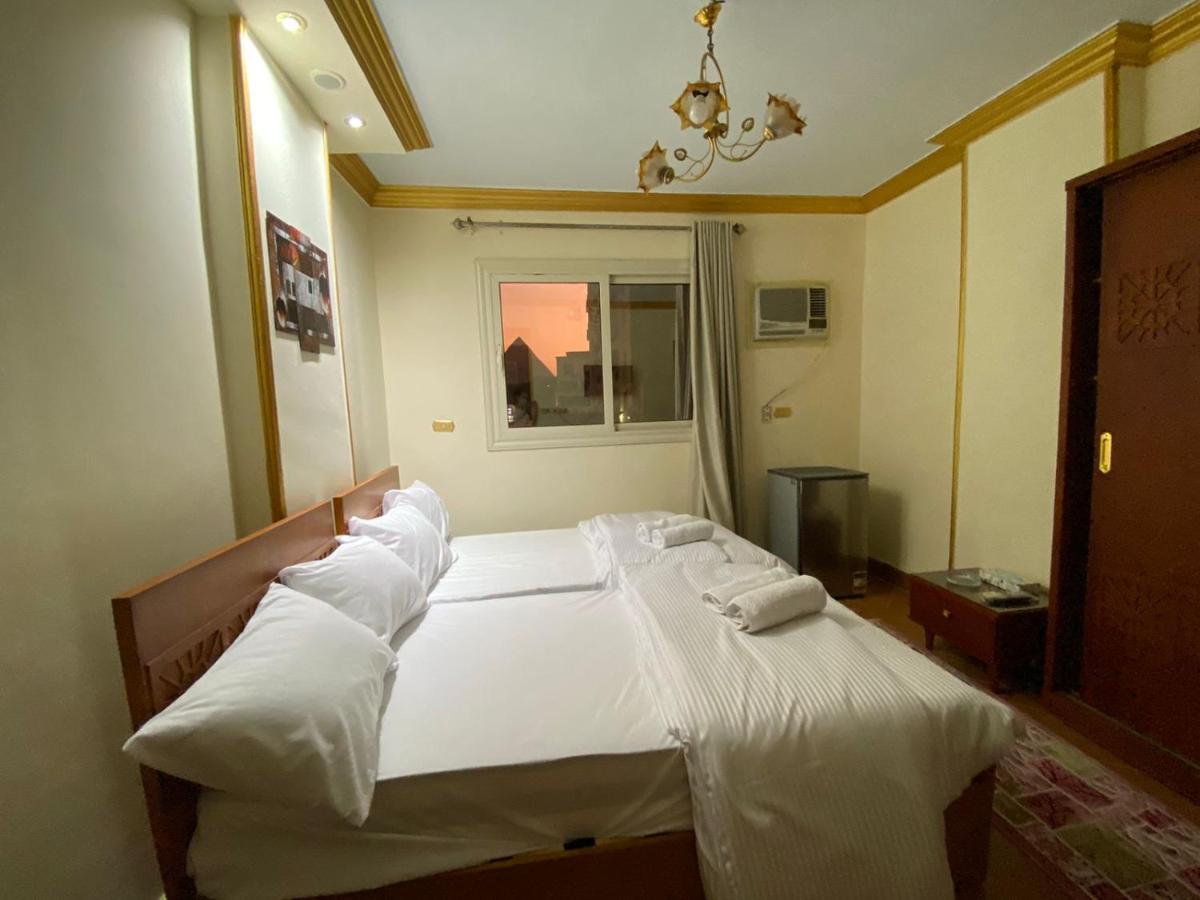 Asma Pyramids View Hotel Kafret el-Gabal Kültér fotó